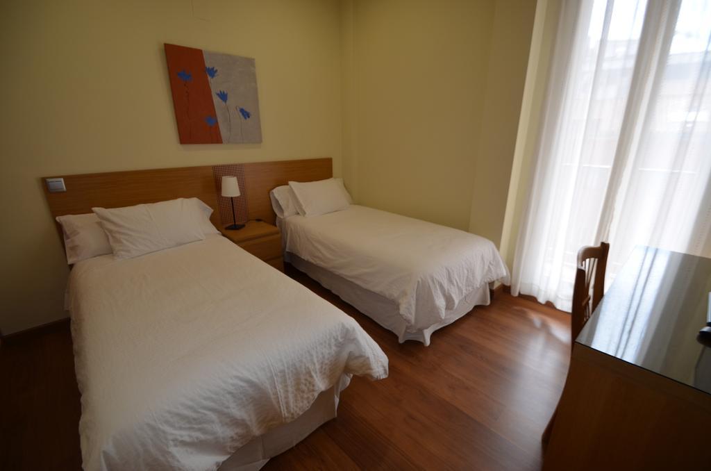 Stopinflat Madrid Luaran gambar